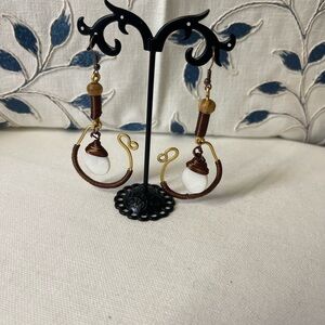 Artistic Brown and Gold Earrings with Symmetrical Hoops